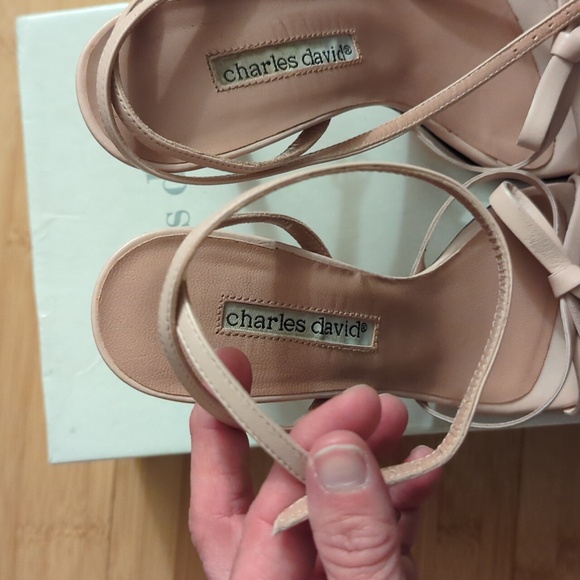 Charles David Light Pink Strappy Leather Heels - Picture 5 of 7